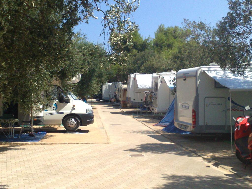 Camping Porto Miggiano Santa Cesarea Terme Exterior foto